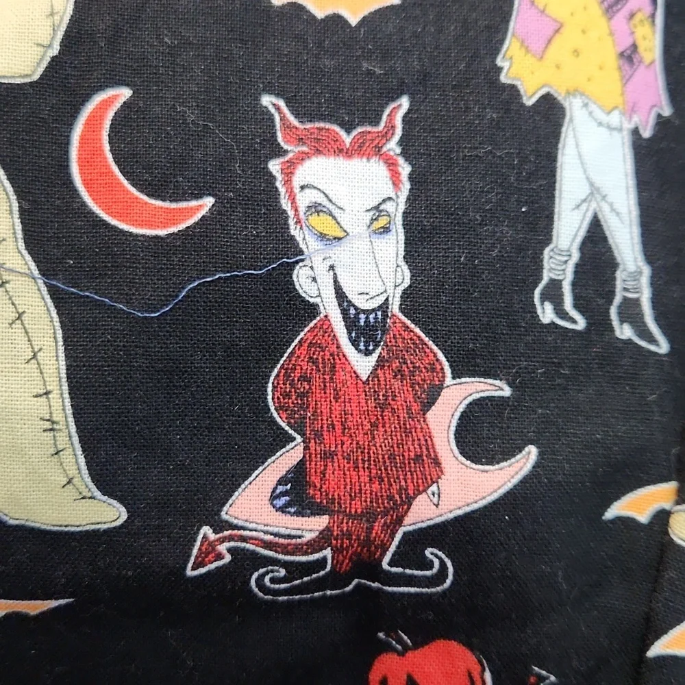 Handmade Nightmare Before Christmas themed skirt plus sized see measurements - Picture 9 of 9